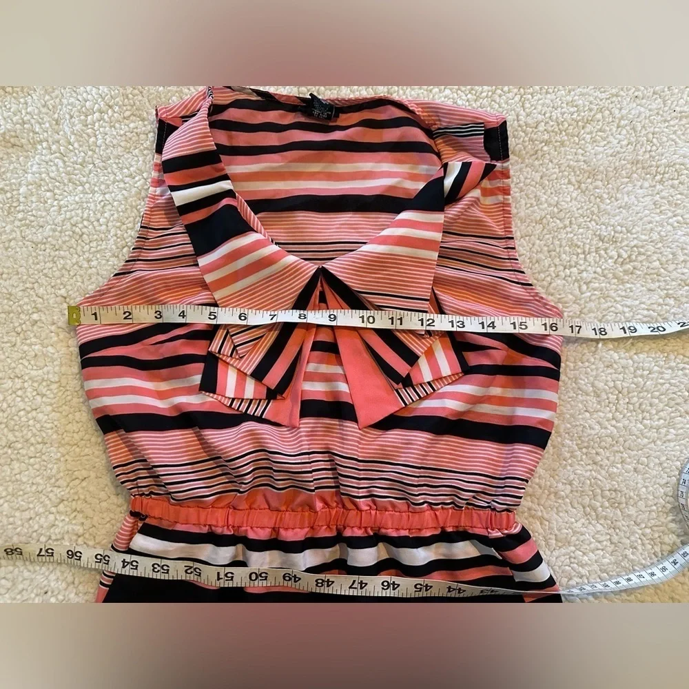 Rue 21 Girls Sleeveless Pink, Black, White stripe  Dress size Medium Pockets